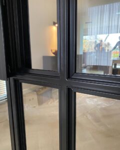 Stalen profielen die perfect op elkaar aansluiten